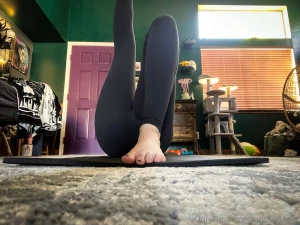 I m too shy to take photos or record in the gym but i ll happily do it part 13