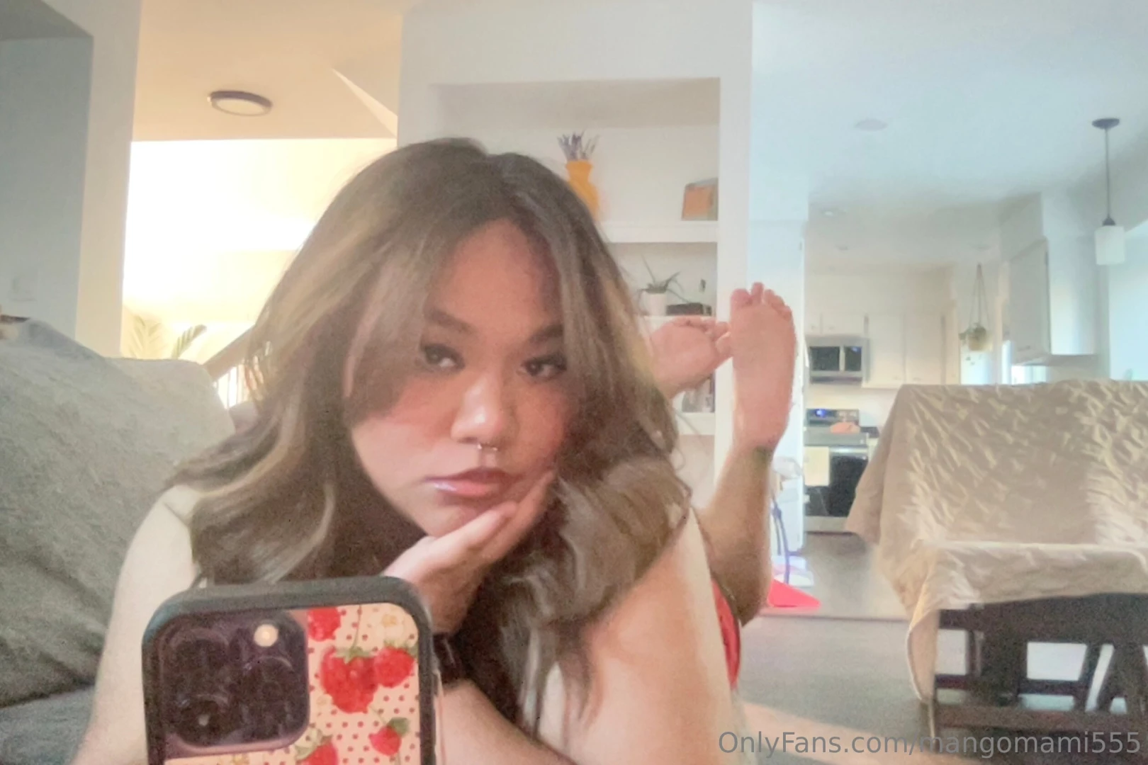 Im back with the macbook pics do you like them part 2 