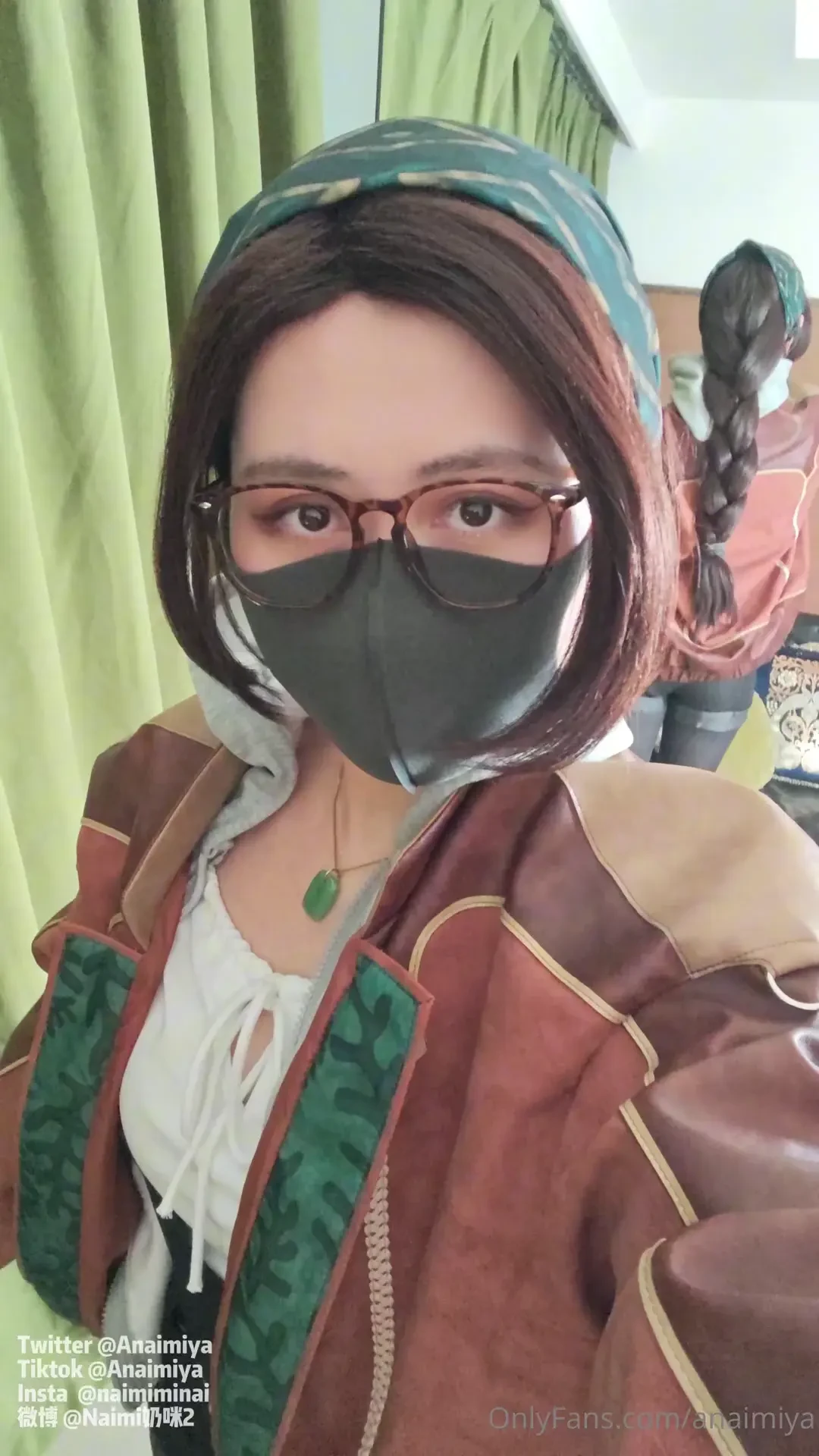 Monster investigation in progress monsterhunter alma cosplay 