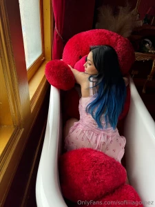 Submit ur boyfriend applications in the dms