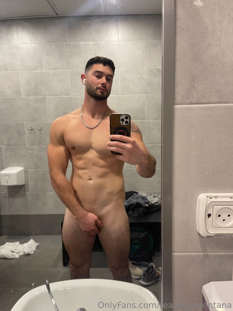 Tip 14 99 and you ll see me naked 