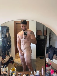 Be honest you re not tired seeing this pics on my socials like all my part 1