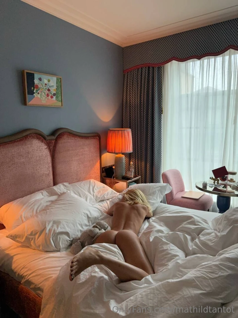 Breakfast in bed anyone part 4 