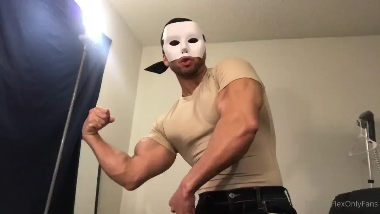 Smooth tanned massive muscle flexing punping amp one hell of a cocky 