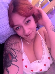 Relaxing sunday loves if you re in bed like me send me a message baby