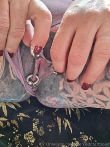 Just a dozen shots of my pussy full of heavy rings this was what i part 3