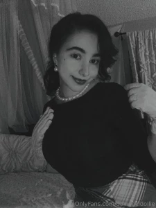 I need opinions do you think i pull off the vintage look would you be part 10