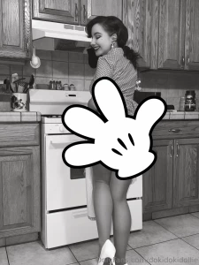 Would you go to war for me unlock mickey s hands for just 8 23 photos part 15