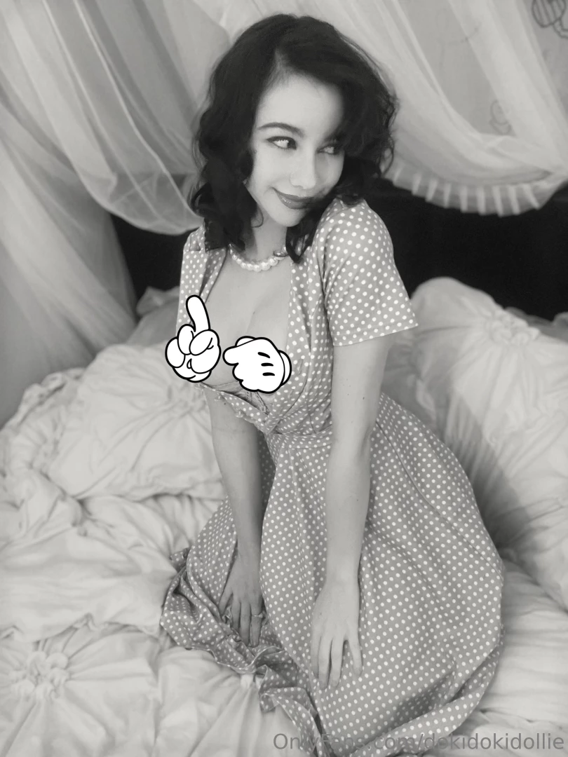 Would you go to war for me unlock mickey s hands for just 8 23 photos 