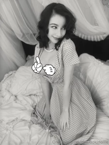 Would you go to war for me unlock mickey s hands for just 8 23 photos