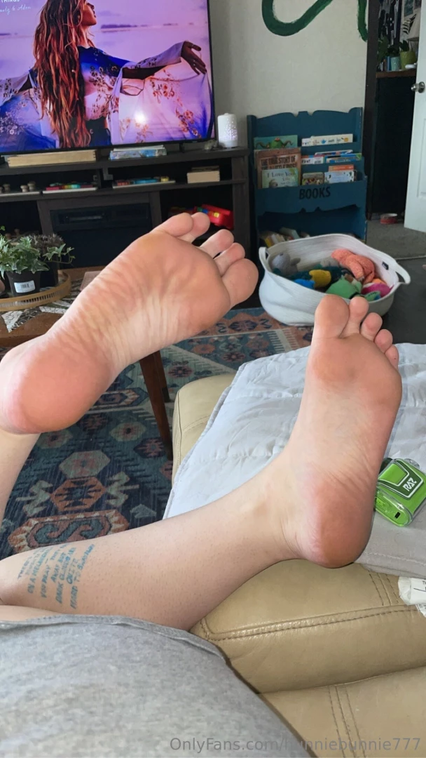 Hunniebunnie777 part 1 