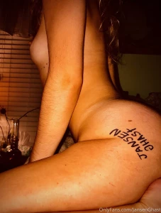 My new friend sent me some pictures on snap what do you think i m part 3