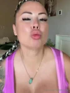 Meet me in my dms i wanna make you cum