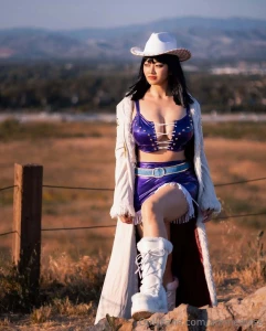 Okay two more since i rlly liked this shoot part 1