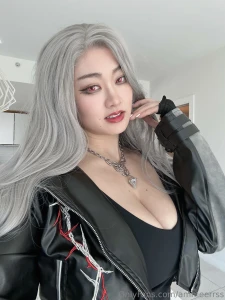 More from my sylus cosplay so happy with this one part 1