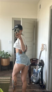 Here to help make your monday better