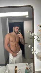 I couldn t help but take some photos and videos after my shower do you