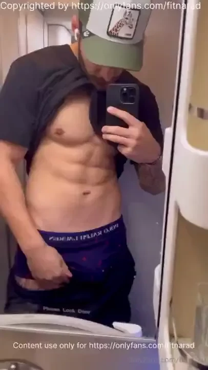 This ended up wild on the airplane do you want to see how i busted a 