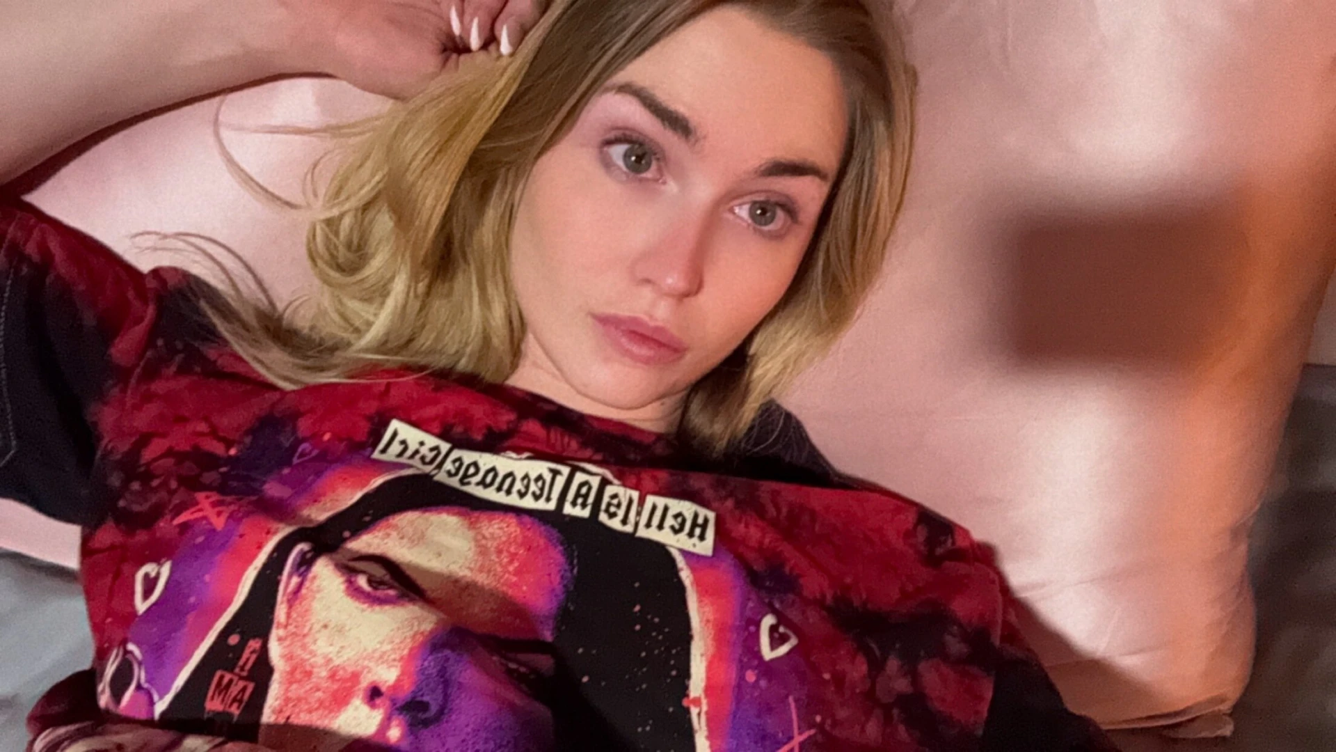 Feeling a bit under the weather so no stream tonight gotta get my rest 