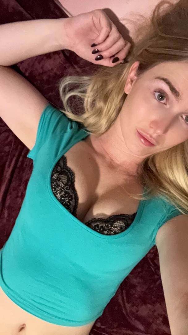 Do you like this look or should i take it off and try something else 