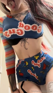 How is everyone s halloween morning after treating them i had to work part 1