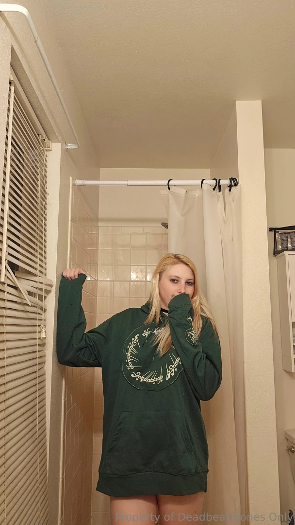 Wonderful and amazing u145452825 got me this lord of the rings hoodie part 2 