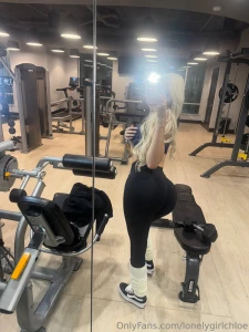 Squats do me so right part 1