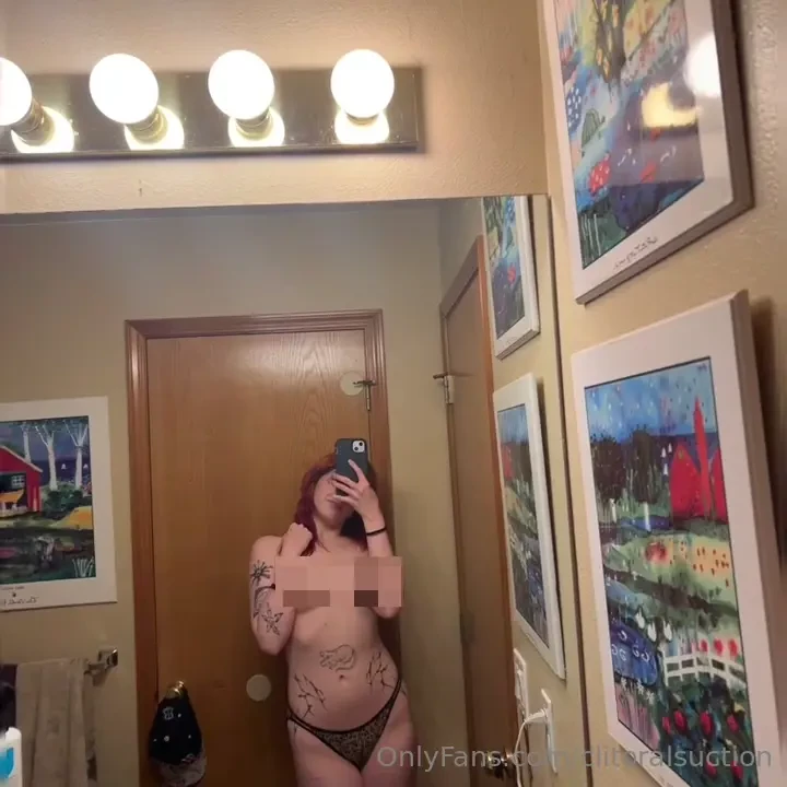 Haii 33 do you like my panties 