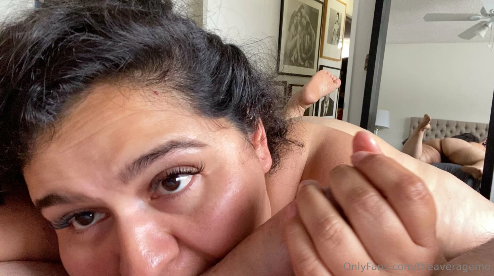 She woke me up handed me the camera amp sucked my dick until i blew my 