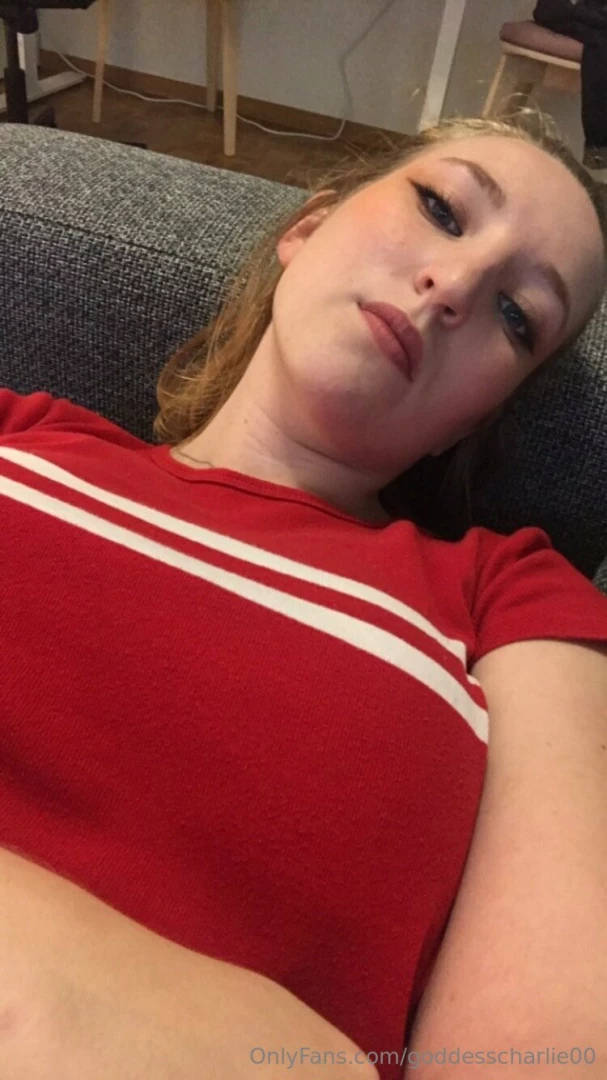 I see red and weak men 