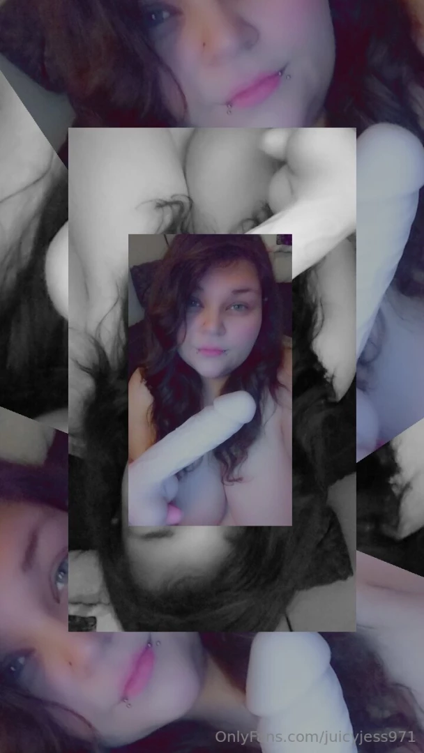 I love talking dirty while i ride your dick 