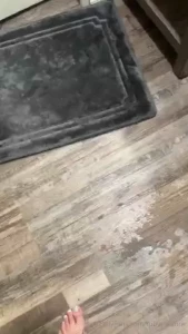 Squirt alert should i send you the video