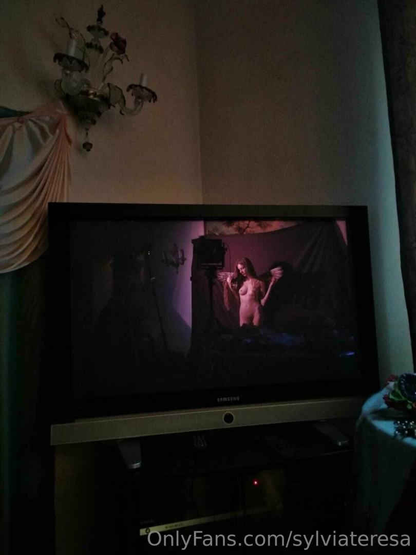 Merry christmas with a behind the scenes pic my reflection as an angel 