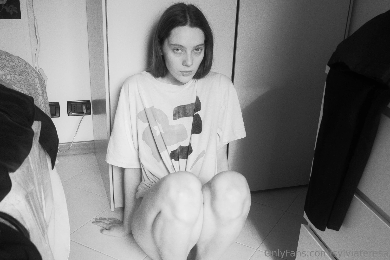 Rain dogs by tom waits playing in the background part 1 