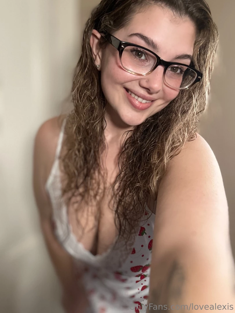 Good morning to the handsome hard working men here supporting n 