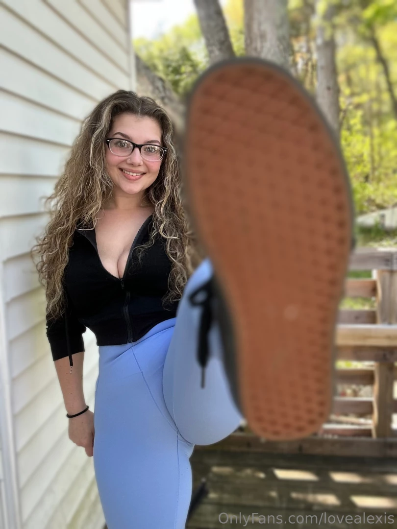 Would you fuck me after a sweaty workout 