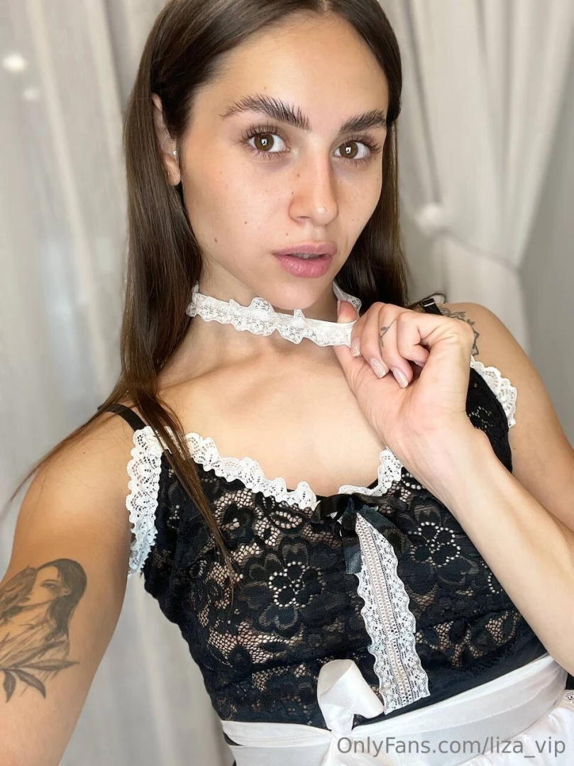 I definitely need a help to get this dress rid off could you help me 