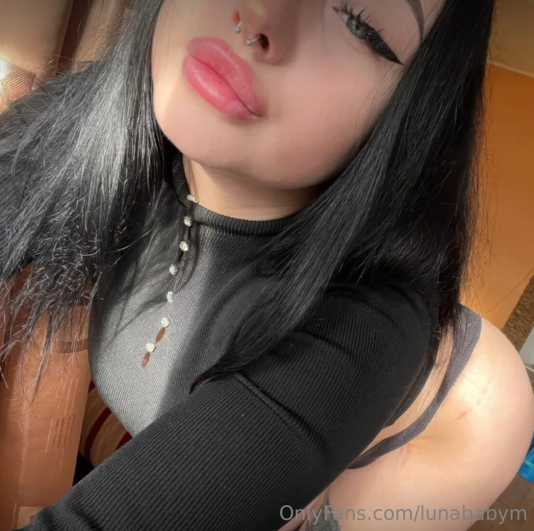 Free sub only now yourhottienica this juicy bae yourhottienica with part 366 