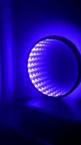 Homemade infinity mirror 