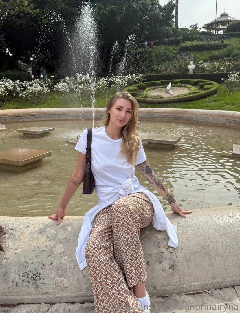 The weather today makes it impossible to stay inside sun a soft breeze 