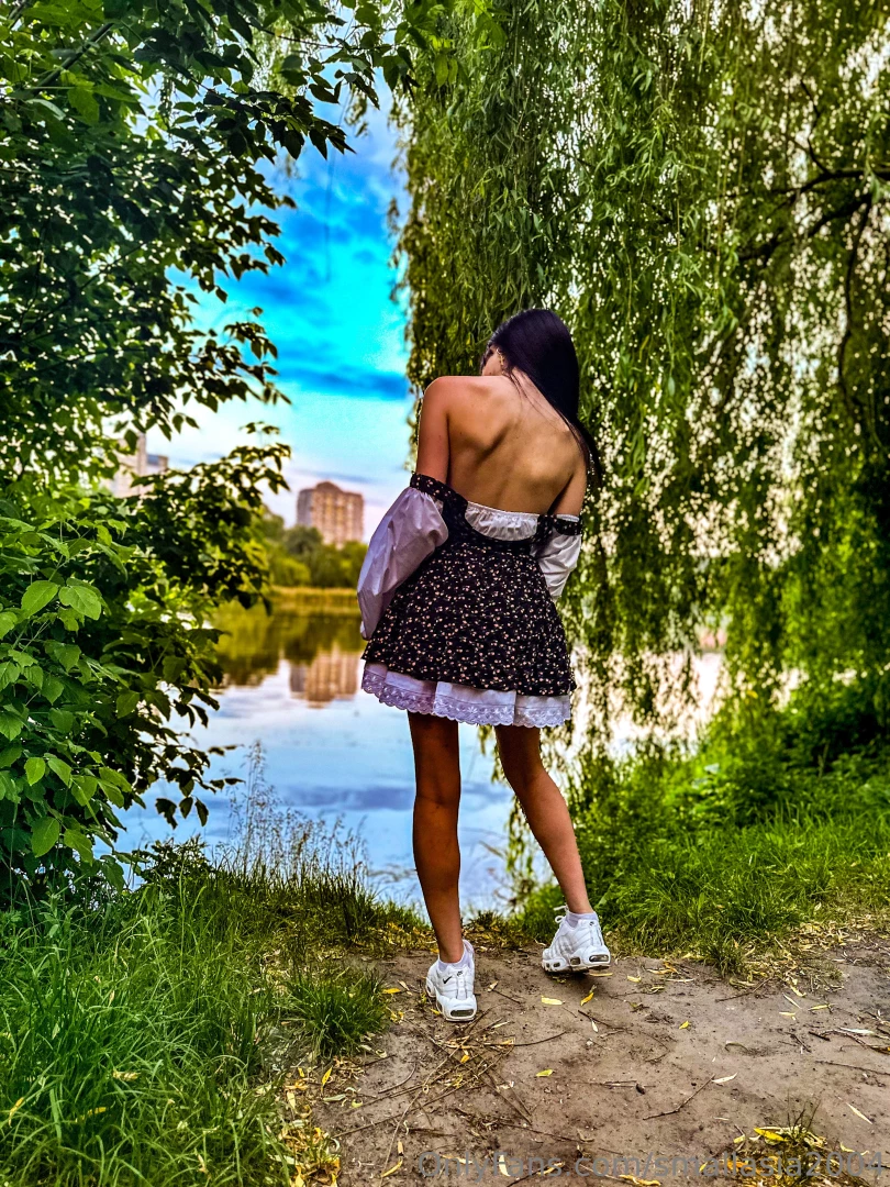 I like to walk around and take pictures 