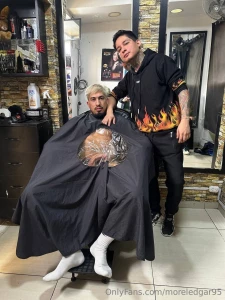 Liberando material del barbero chuquialex lament la espera de este