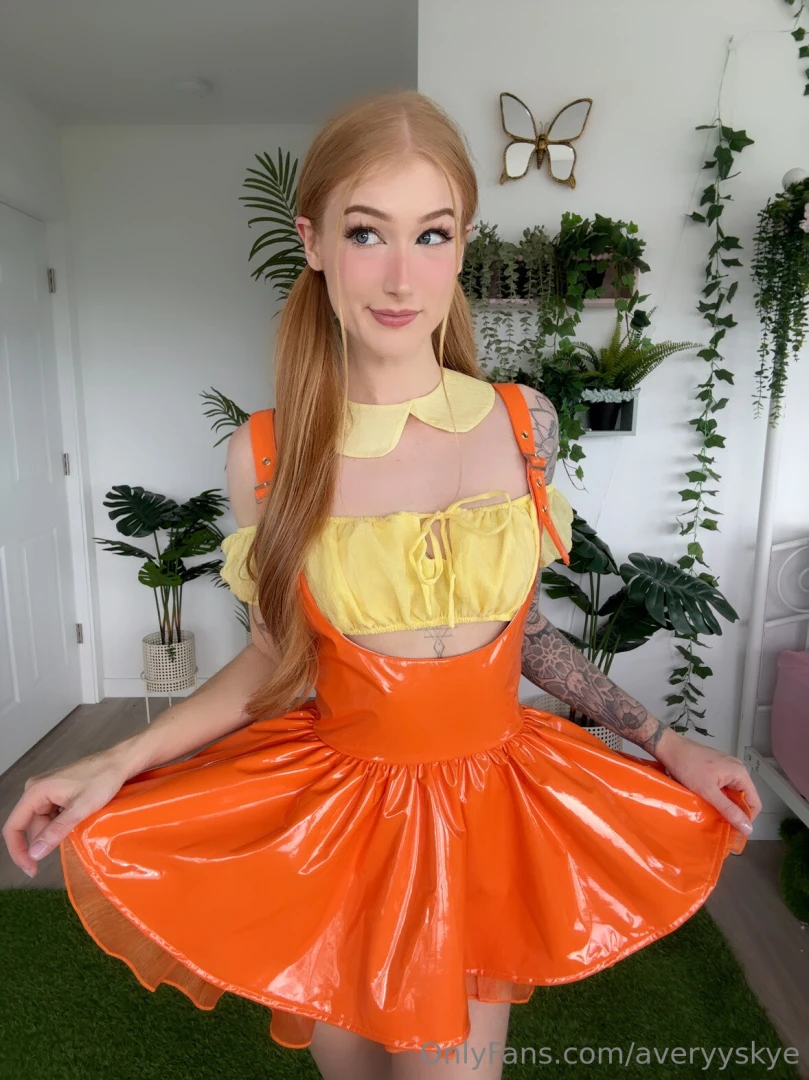 Soft skin dirty thoughts and no shame 