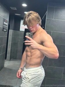 Be honest do you like me part 1