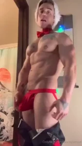 Full holiday video and looks like you ended up on the naughty list