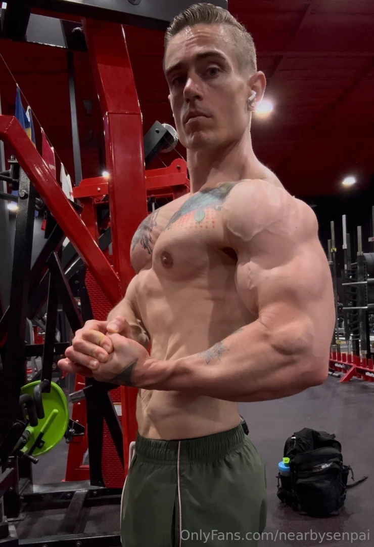 Daddy s been hard at work getting even stronger i ve honestly never 