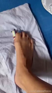 Can i crush you with my big feet imagine how this little animal turned