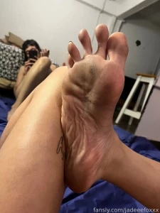 Clean my dirty soles with your tongue fyp feet dirtysoles fetishsoles