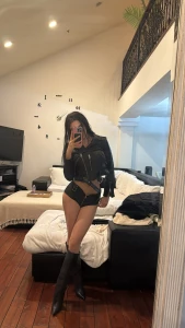 Unlock to turn me around cheeks out with just the right amount of