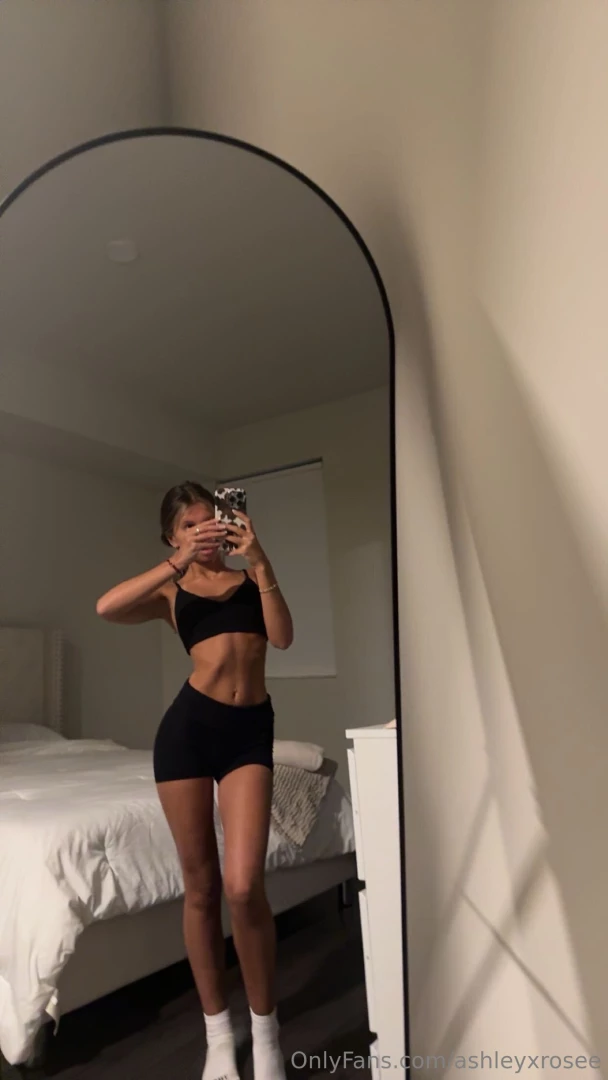 Because your feed deserves a mid-day pick-me-up 